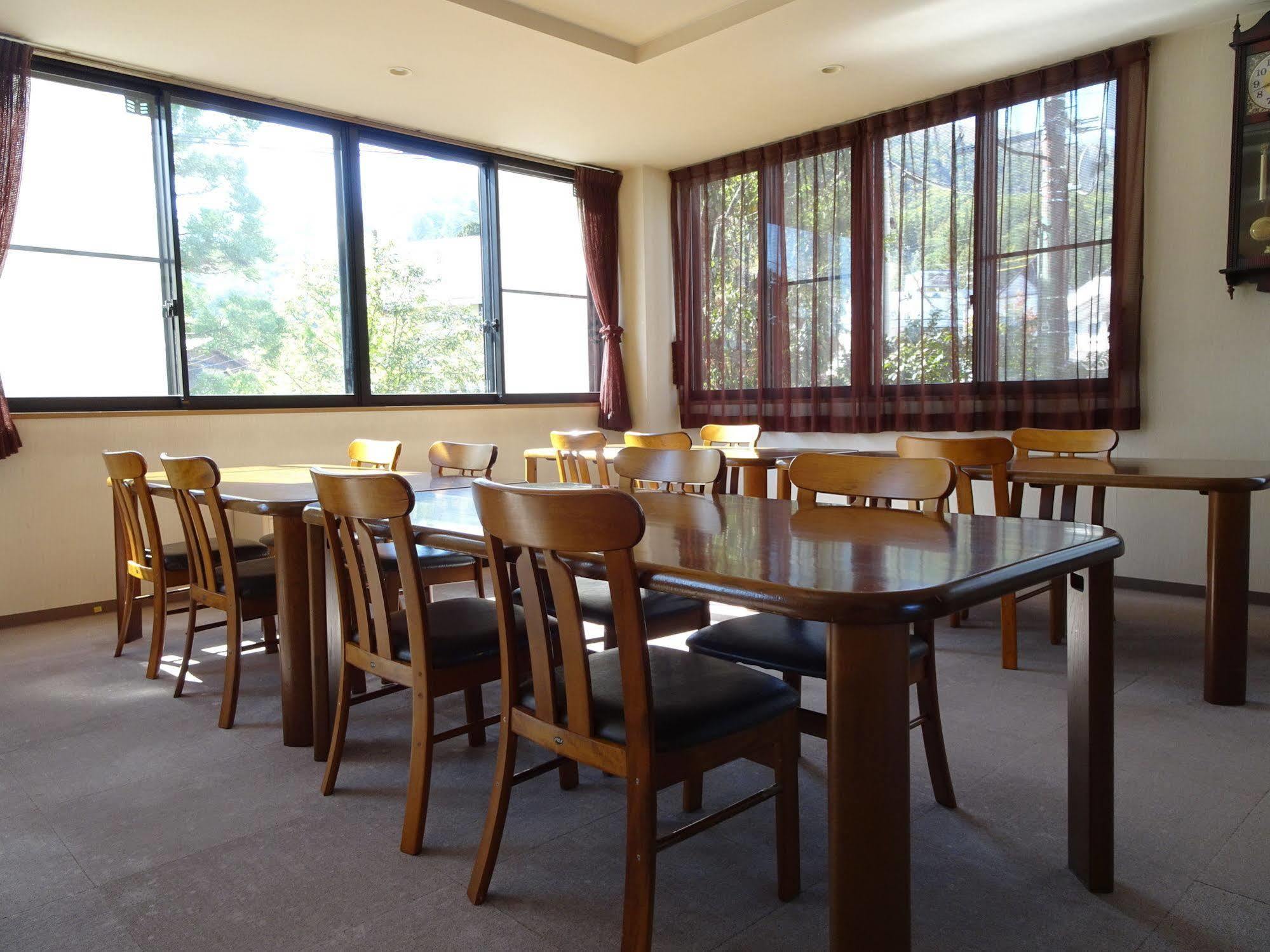 Hakuba Glad Inn Ebisuya Exterior foto